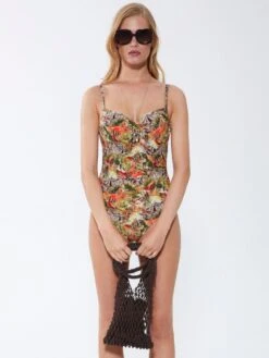 Badeanzug ZEBRA IN PARADISE Apricot Grün Von Fürstenberg 9 Badeanzug ZEBRA IN PARADISE Apricot Grün Von Fürstenberg -TraumMode Verkäufe badeanzug pfirsich bunt 243 38330 fuerstenberg