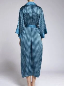100% Seide Morgenmantel MELISSA Petrol-schwarz Von Vivis -TraumMode Verkäufe kimono v00399 melissa blau gr n gemustert vivis 1 1