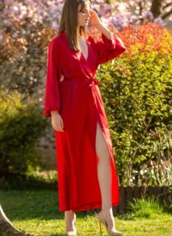 100% Seide Morgenmantel Lang LAURIAN Uni Von Marjolaine -TraumMode Verkäufe morgenmantel seide lang rot laurian rouge marjolaine 2 2 1 1 1