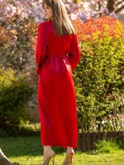 100% Seide Morgenmantel Lang LAURIAN Uni Von Marjolaine -TraumMode Verkäufe morgenmantel seide lang rot laurian rouge marjolaine 3 8 1 1 1