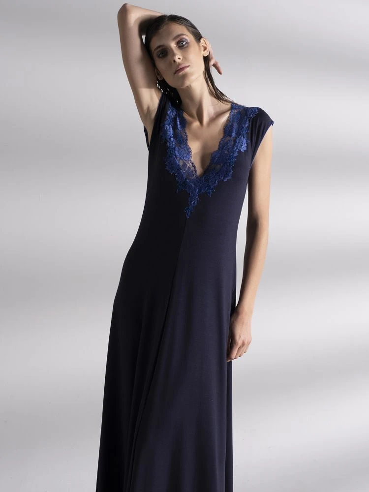 Modal Nachtkleid BLU Mit Spitze Lang Von Verdiani 4 Modal Nachtkleid BLU Mit Spitze Lang Von Verdiani – Bild 2