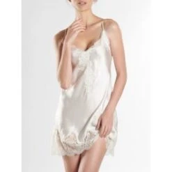 100% Seide Negligé SOIE D´AMOUR Mit Spitze Von Aubade