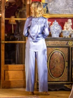 Seidenpyjama OXANA Stretchseide Uni Marjolaine -TraumMode Verkäufe pyjama stretchseide jeansblau 4oxa5501 oxana marjolaine 3 7