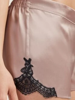 100% Seide Shorts TOI MON AMOUR Viele Farben Von Aubade -TraumMode Verkäufe seide shorts qs61 sonate altrosa schwarz 5 toi moi amour aubade 2 1 2