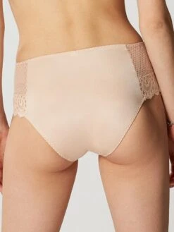 MAISON LEJABY Hoher Slip Mit Spitze GABY Von Maisonlejaby -TraumMode Verkäufe slip puder 13864 gaby maison lejaby 2