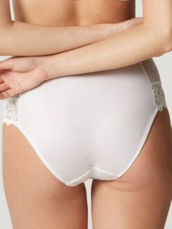 MAISON LEJABY Hoher Slip Mit Spitze GABY Von Maisonlejaby -TraumMode Verkäufe taillenslip wei 13864 gaby maison lejaby 2